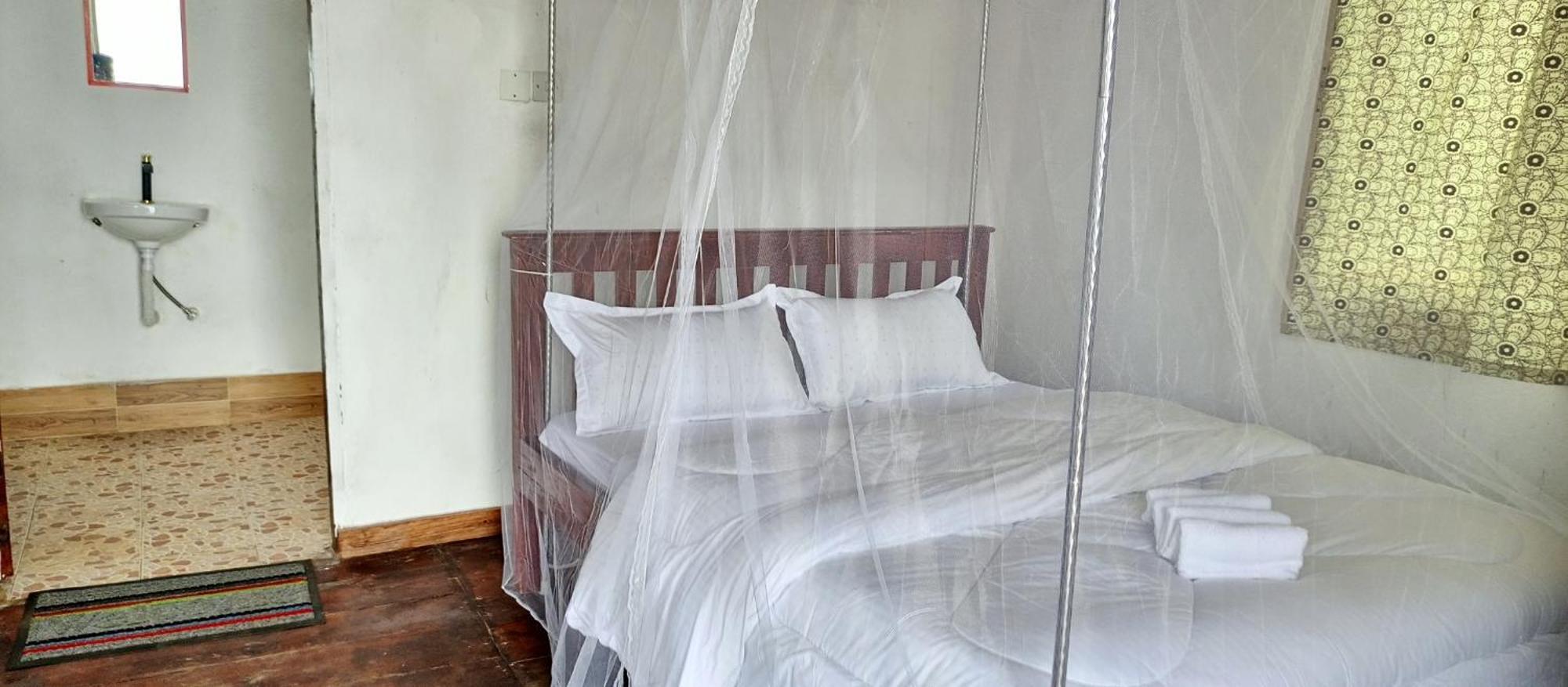 Ruhija Gorilla Guest House Kabale Exterior photo